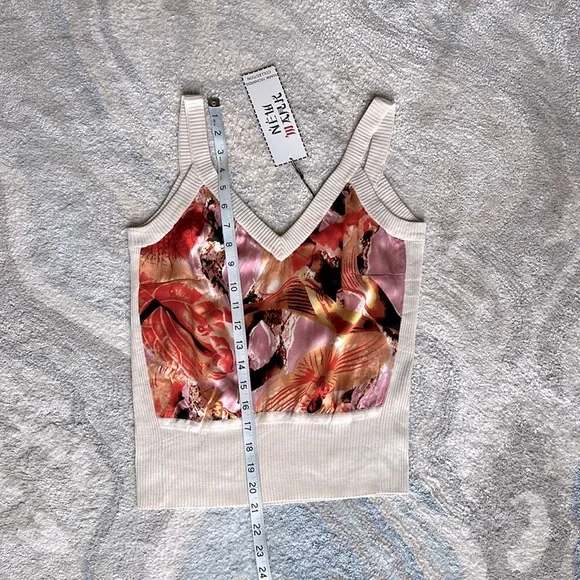 Coordinating Silk Tank and Cardigan HPπ - Picture 11 of 16